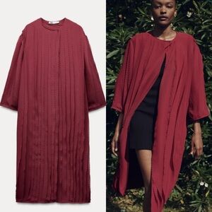 Zara Textured Wavy Jacket